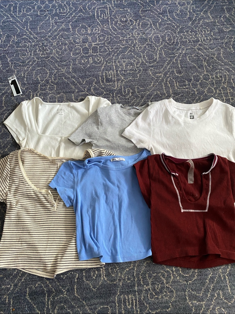 Lot of Baby Tees in Size S. Pacsun, Zara, Me to We, Atelier by Kirious, Anwnd.